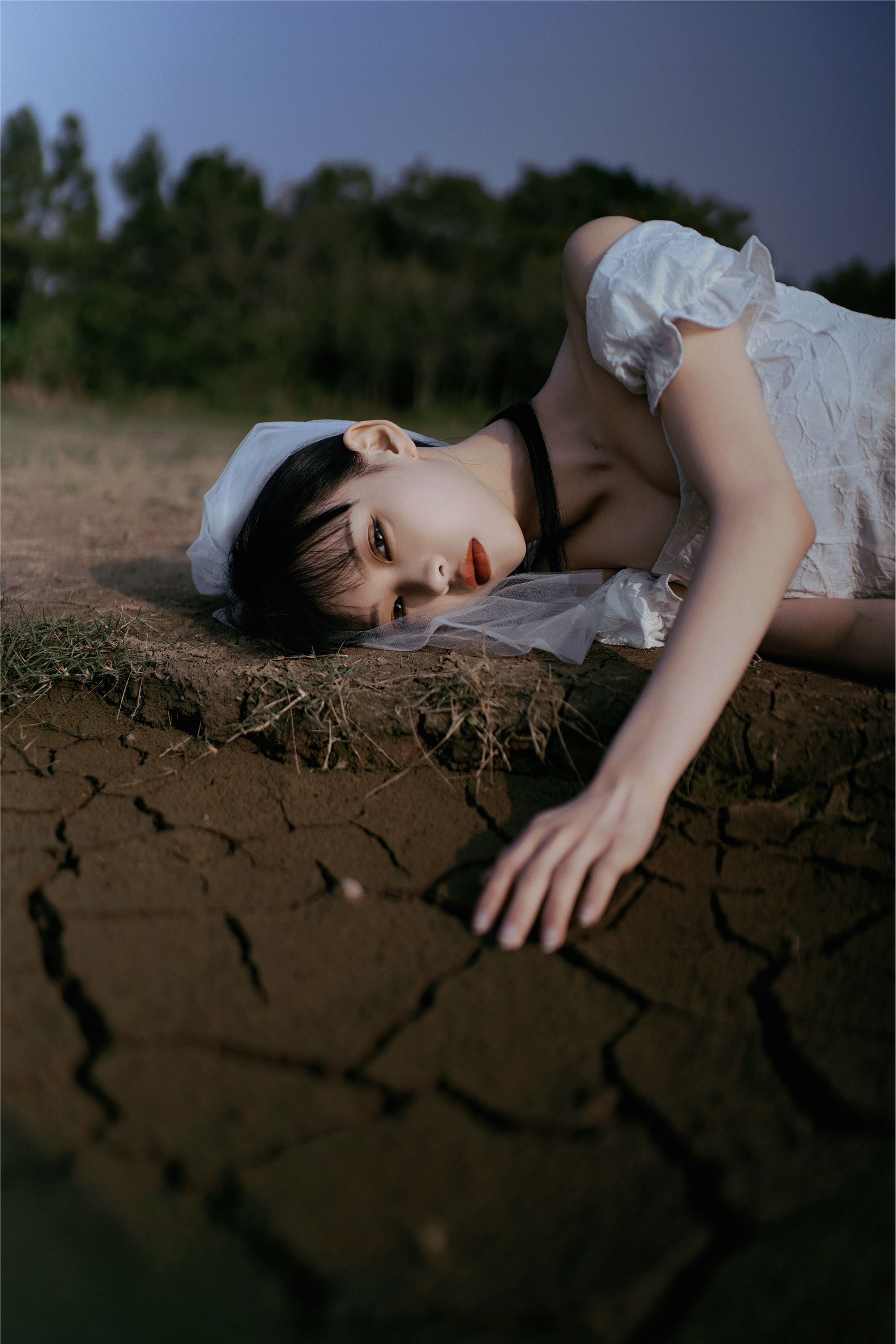 YITUYU艺图语 2025.01.23 大地的嫁衣 大何